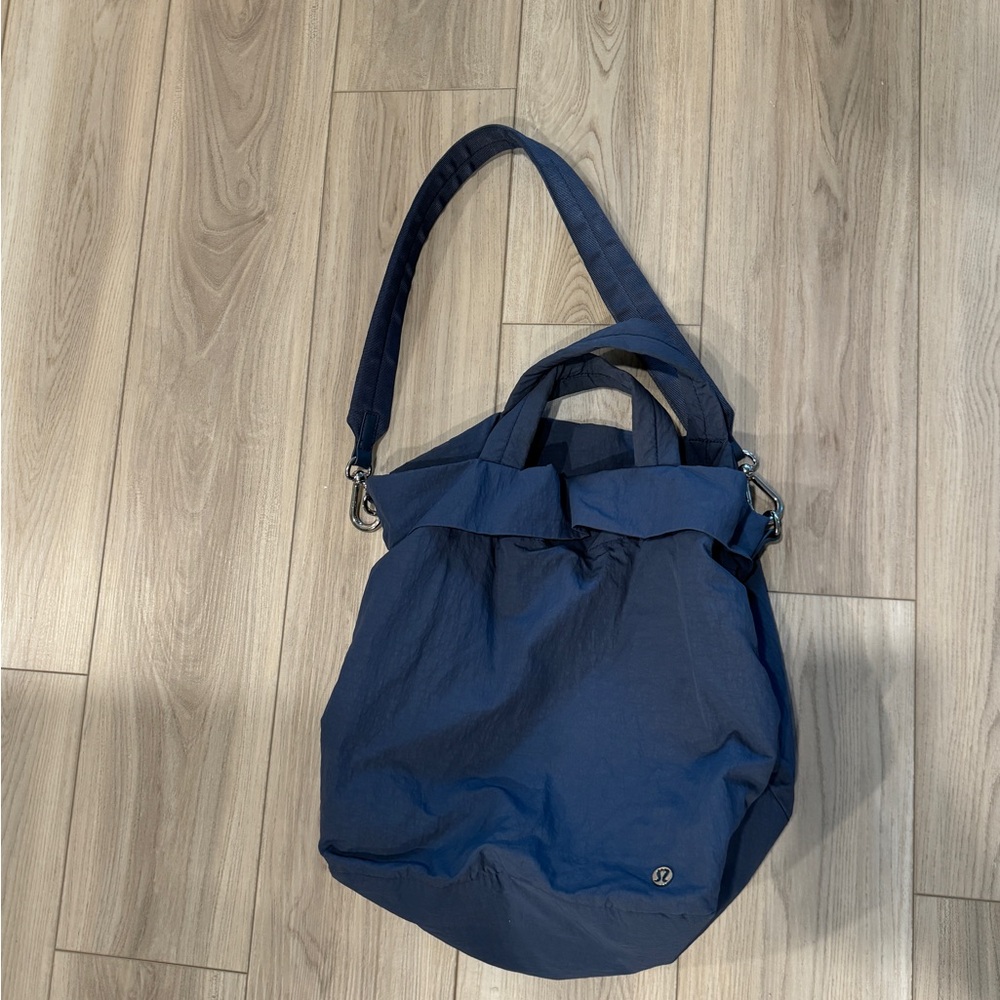 Lululemon Athletica Dark Blue Shoulder Bag